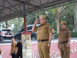 Pimpin Apel Pagi Hari Senin, Bupati, Pantau Kedisiplinan Pegawai Lamsel