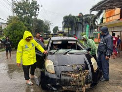 Naas!!! Warga Bandar Lampung Tewas Terseret Banjir, Terjebak dalam Mobil hingga Masuk Drainase