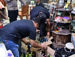 Polres Cirebon Gerebek Rumah Penyimpanan Miras di Pabedilan