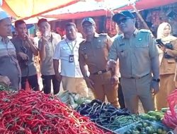 Jelang Ramadan, Wabup Syaiful Pantau Ketersediaan dan Harga Bahan Pokok di Pasar Inpres Kalianda