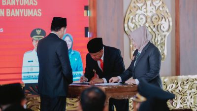 Serah Terima Jabatan Bupati dan Wakil Bupati Banyumas