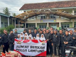 Jumat Berkah Ramadhan, Direktorat Intelkam Polda Lampung Gelar Bakti Sosial