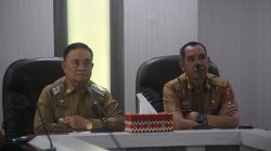 Wakil Bupati (Wabup) Lampung Barat Drs. Mad Hasnurin melakukan rapat koordinasi akselerasi penuntasan pengelolaan sampah di Provinsi Lampung secara virtual