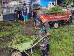Semangat Gotong Royong, Babinsa Kebonduren dan Warga Bersihkan Lingkungan Desa