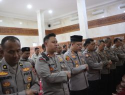 Polres Tulungagung Gelar Salat Gaib untuk Almarhum yang Gugur dalam Tugas di Polda Lampung