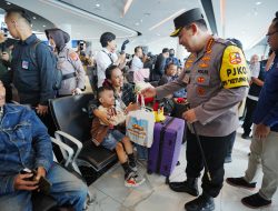 Tinjau Pelabuhan Merak, Kapolri Sebut Terjadi Penguraian Kepadatan Imbas Kebijakan Diskon Tiket dan WFA