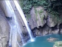 Curug Cikaso menyimpan keindahan alam