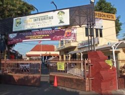 Korban Kekerasan Oknum Guru SMPN 2 Datangi Polres Ciko, Desak Kepastian Hukum