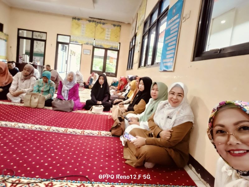 Halal Bihalal penuh kehangatan di Kelurahan Drajat, Kota Cirebon (Gebrakkasus.com/Eka Gunawan)