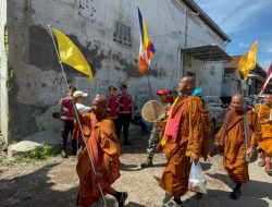Polresta Cirebon Lakukan Pengamanan-Pengawalan Perjalanan Bhikkhu Thudong