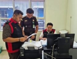 Tim Kejari Sita Dokumen Dugaan Korupsi Barang Bukti Elektronik Perum Bulog Lamsel
