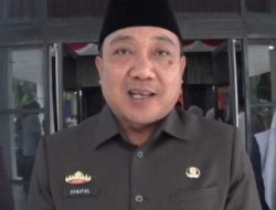 Sidang Paripurna DPRD Lamsel Ditinggal Pergi Oleh OPD, WABUP: Akan Cari Tau!!!
