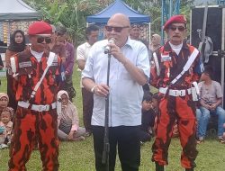 Temu Kangen dan Nguri-uri Budaya Banyumas, Toto Dirgantoro Nanggap Ebeg di Lapangan Bobosan