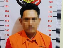 Asik Memakai Narkotika Jenis Sabu Warga Desa Pamulihan di Tangkap Polisi