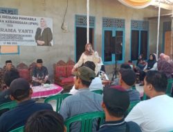 Anggota DPRD kabupaten Lamsel, Yuti Rama Yanti, Melaksanakan Sosialisasi Pembinaan IPWK