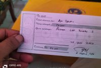 Kwitansi pelunasan LKS atas nama AP