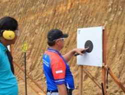 Asah Ketangkasan Anggota, Polres Wonosobo Laksanakan Latihan Menembak di Lapangan Sawangan