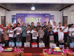 Khitan Massal Perdana di Kabupaten Nganjuk, Wujud Gotong Royong untuk HUT ke-80 RI