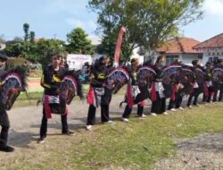 Dalam memeriahkan Dirgahayu HUT RI, Kecamatan Agrabinta adakan pentas Kuda Kepang