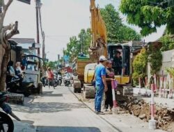 Proyek Strategis 2025 : Jalan Prof Dr Soepomo Dibangun Drainase dan Pengaspalan Ulang