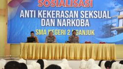 Polres Nganjuk Sosialisasikan Penanggulangan Kekerasan Seksual dan Narkoba di SMAN 2 Nganjuk