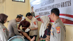 Suasana Akrab Warnai Sunatan Massal di Polsek Candipuro, Anak Disabilitas Ikut serta