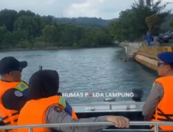 Ditpolairud Polda Lampung Lakukan Patroli Laut Di Area Pelabuhan Bakauheni