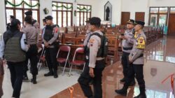 Polres Kendal Sterilisasi Gereja Santo Antonius Padua