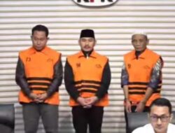 KPK Tetapkan Bupati Aktif Sebagai Tersangka Korupsi Bersama Dua Orang Lainnya, Simak Selengkapnya!!! 👇