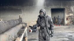 Tim KBRN Brimob Polda Jateng Pastikan Area Pabrik Terbakar di Jepara Aman dari Paparan Kimia