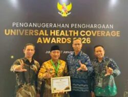 Cakupan Jaminan Kesehatan Tembus 98 Persen, Pemkab Lamsel Kembali Raih UHC Award 2026