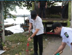 Bupati Egi Gaungkan Di Dermaga Bom, Perang Terhadap Sampah, Untuk Bangun Budaya Disiplin Lingkungan