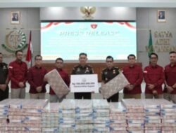 Surprised Kejati Lampung Terima Titipan Uang Sebesar 100 Miliar Dalam Kasus Dugaan Korupsi, Baca Selengkapnya,,👇 