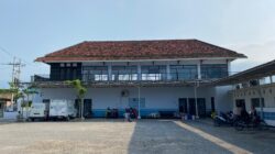 MBG “Ngaret Pasrah”! SPPG Baron Bikin Siswa Kelaparan, Makanan Baru Dikirim Tengah Hari