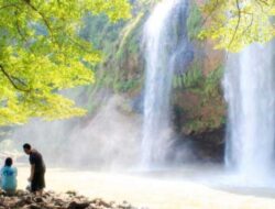 Curug sodong diserbu wisatawan