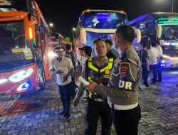 Pengawalan Ketat Massa Buruh Lampung ke Monas, Polisi Pastikan Lalu Lintas Tetap Tertib