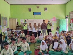 Polisi Dampingi Skrining TBC di SDN 1 Jlamprang Wonosobo