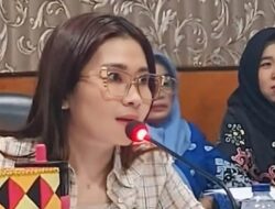 TERUNGKAP: ALASAN SEBENARNYA KETUA PANSUS DPRD LAMSEL AMELIA NANDA SARI USIR ASN DARI RAPAT