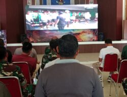 Nobar Piala Dunia Satukan Prajurit dan Masyarakat dalam Semangat Sportivitas