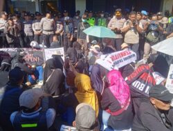 Ratusan Pensiunan Kembali Gelar Aksi Damai, Desak Pengusutan Tuntas dan Pembatalan Kredit di Mandiri Taspen Purwokerto