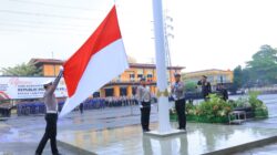 Guyuran Hujan Tak Halangi Semangat Personel Polda Lampung Peringati HUT ke-81 Kemerdekaan RI