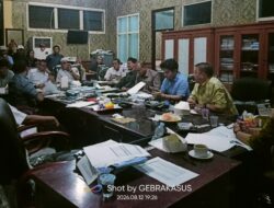 RAPAT PENUH SERIUS! Komisi III DPRD Lamsel Bahas Anggaran PUPR, Ketua Yuti Rama Yati Pimpin Langsung
