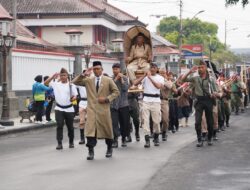 Gema Tandu Jenderal Soedirman di Alun-Alun Purwokerto: Ketika Cicit Pak Dirman Unjuk Ketangkasan