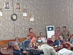FORUM SEGEKHI SUKU DOBRAK DPRD LAMSEL: KAWAL SAMPAI PUSAT — BUKAN CUCI TANGAN DI TINGKAT DAERAH