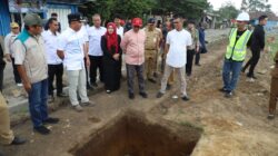 Bupati Lampung Barat Dampingi Reses Komisi V DPR RI Tinjau Proyek Kotaku di Pajar Bulan.